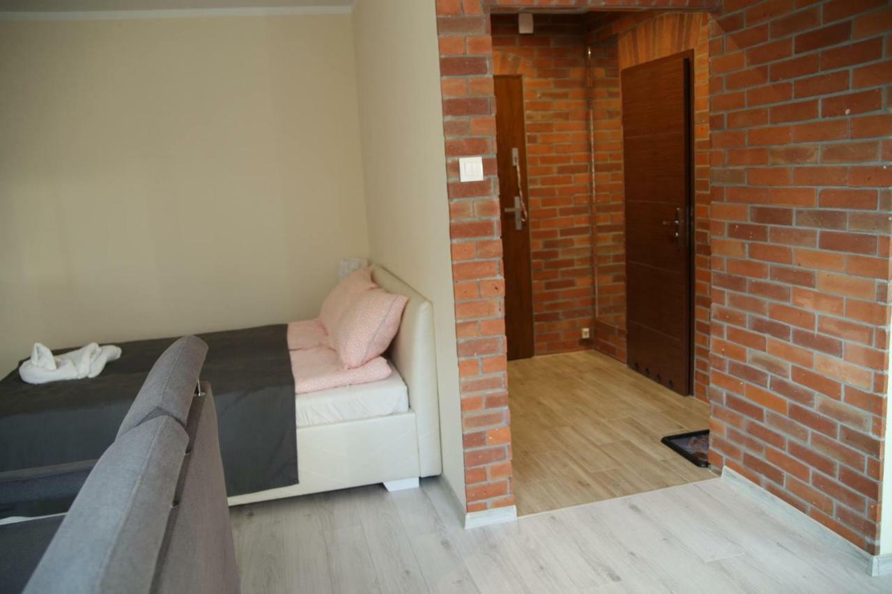 Alibi Apartament Boleslawiec Болеславец Экстерьер фото